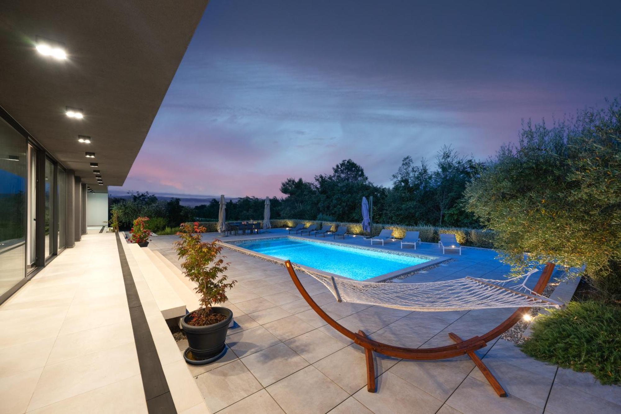 Martincic Residence - 5 Stars Luxury With Pool Heating On 4000M2 Rakalj Zewnętrze zdjęcie